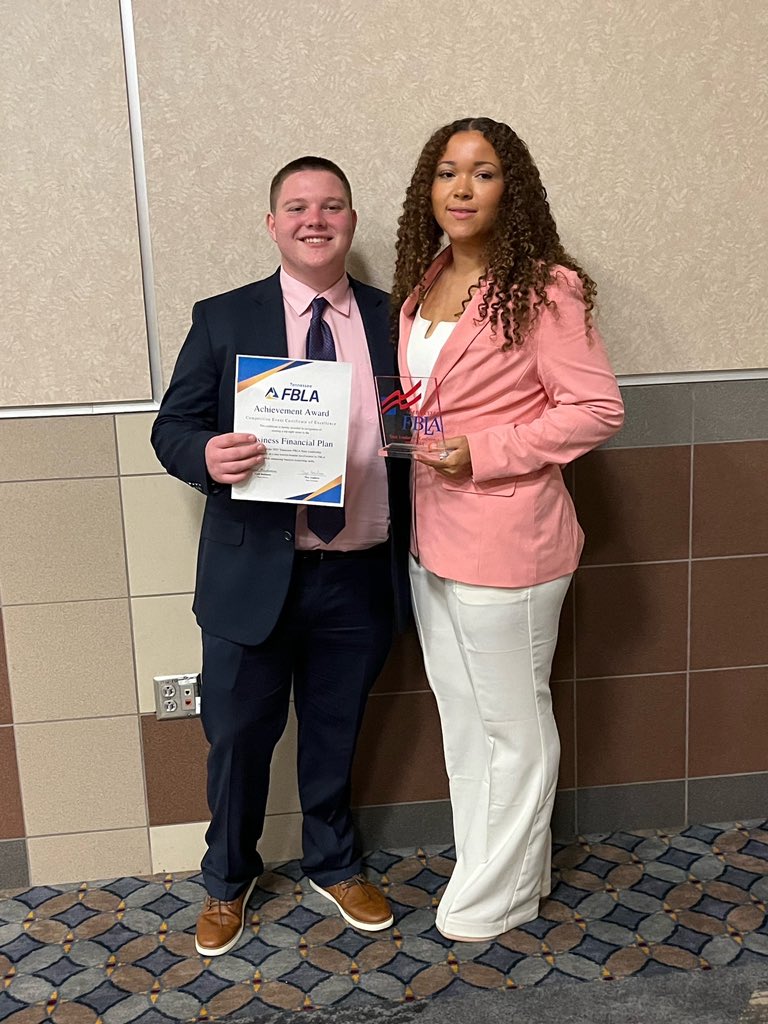 GlimpseofGHS's tweet photo. The Grainger High School FBLA club attended the State Leadership Conference in Chattanooga, TN on April 3-5. https://t.co/ErumVC3aS3