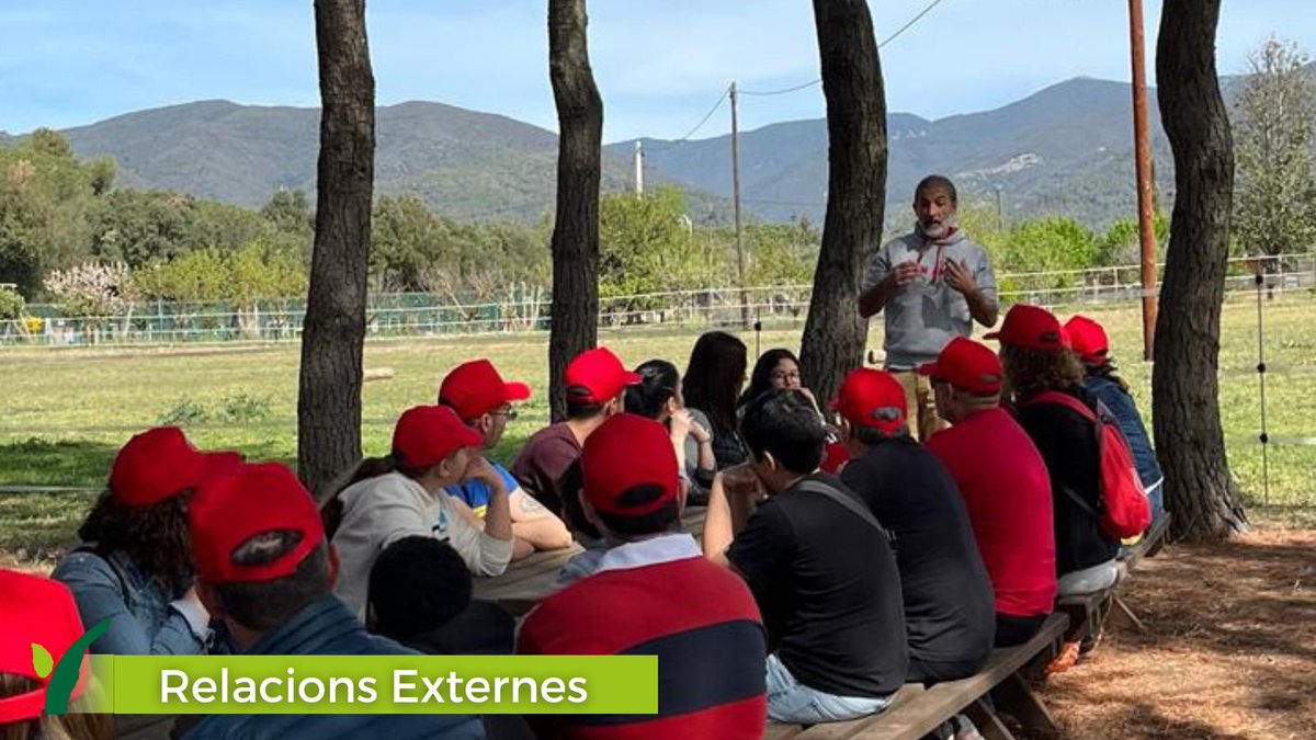 Vivelloc's tweet photo. ✨ Jornada de #Voluntariat #Social #Corporatiu a @vivelloc
amb persones treballadores de Benvic Group.
👉 L'activitat ha estat centrada en els #ODS d'acord amb l'interès i sensibilitat del grup.
#benvic
🌱
#viver #vsc #rsc #teambuilding #empresa #desenvolupament #sostenible https://t.co/hXtcpkoR7T
