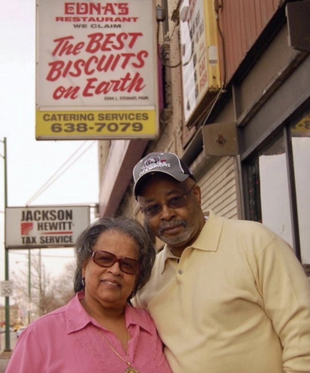 PLAN4Success's tweet photo. Honoring the legacy of our beloved Edna by awarding 141 scholarships to students since 2016. We raise funds through our GIVE100 campaign.

Join us by contributing to either campaign so we can help/support our young people have more successful outcomes!

https://t.co/LGuFmaLOuO https://t.co/aZL19iDvRA
