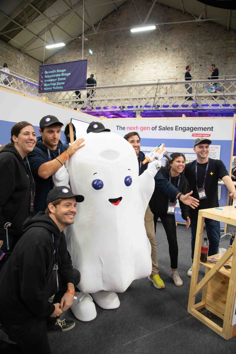 SaaStock's tweet image. Pictured from #SaaStock2022: @younium @ChartMogul @PaddleHQ @WeAreMaxio @cyclr @rebanknow @avalara 

#SaaS #SaaSConference #Founder #CEO #AllSmiles #people #energy #environment #bonding #makingconnections #ATX #funatwork