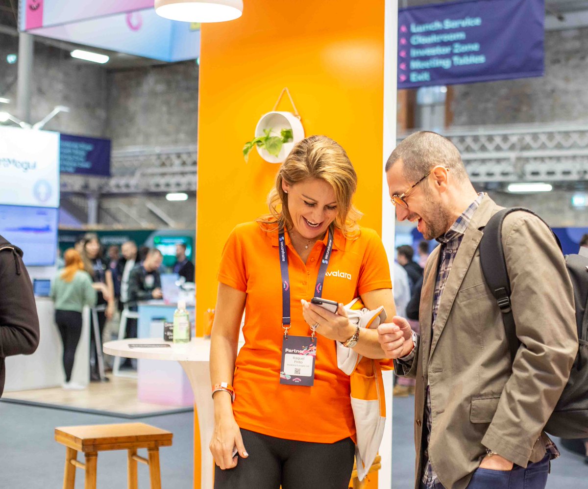 SaaStock's tweet image. Pictured from #SaaStock2022: @younium @ChartMogul @PaddleHQ @WeAreMaxio @cyclr @rebanknow @avalara 

#SaaS #SaaSConference #Founder #CEO #AllSmiles #people #energy #environment #bonding #makingconnections #ATX #funatwork