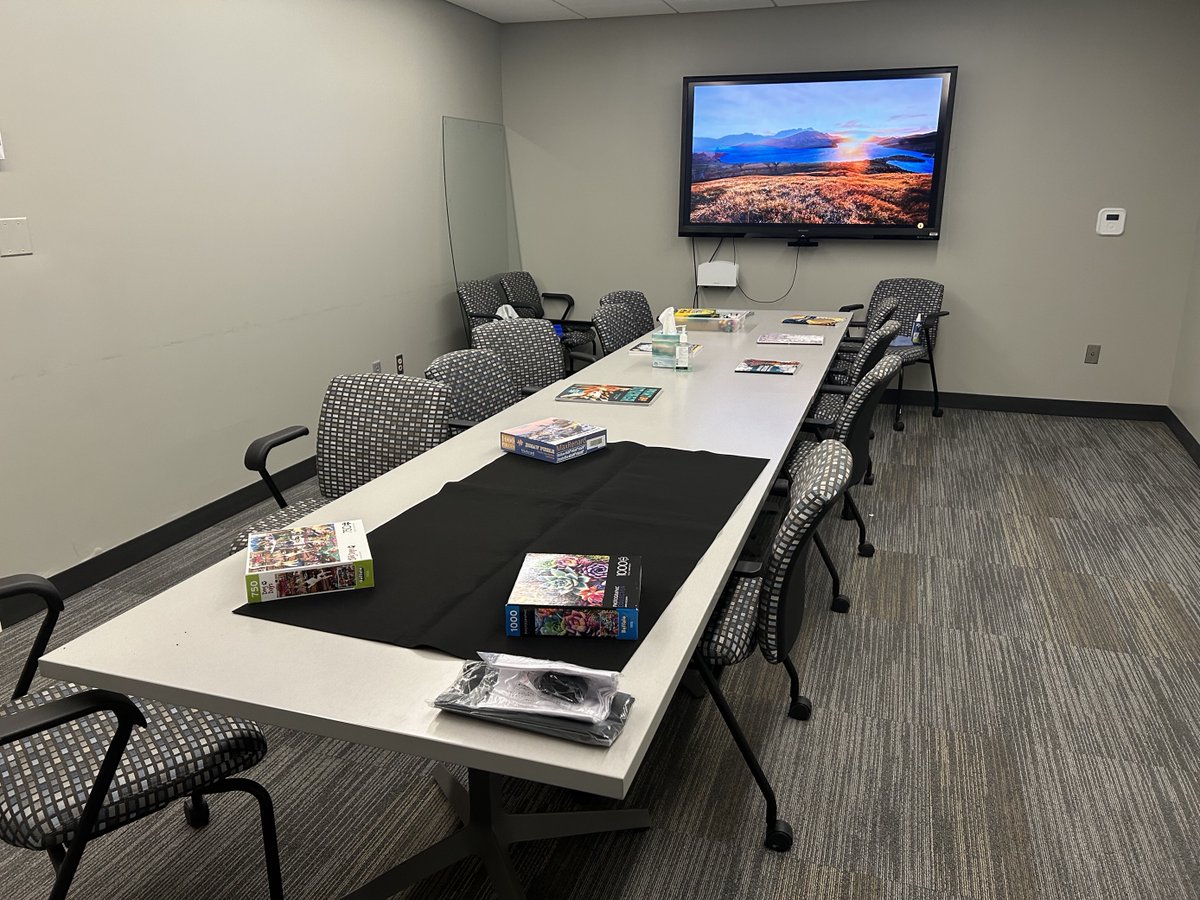 unmc_success's tweet photo. The new Wellness Corner Lounge in the Student Life Center is officially open! To celebrate, we've partnered with @UNMCLibrary to host a sensory pop-up for this week. 

Stop by from 12pm - 4pm today for popcorn and button-making 🍿 https://t.co/AY2kYiXP7c https://t.co/duoTMCEaB3