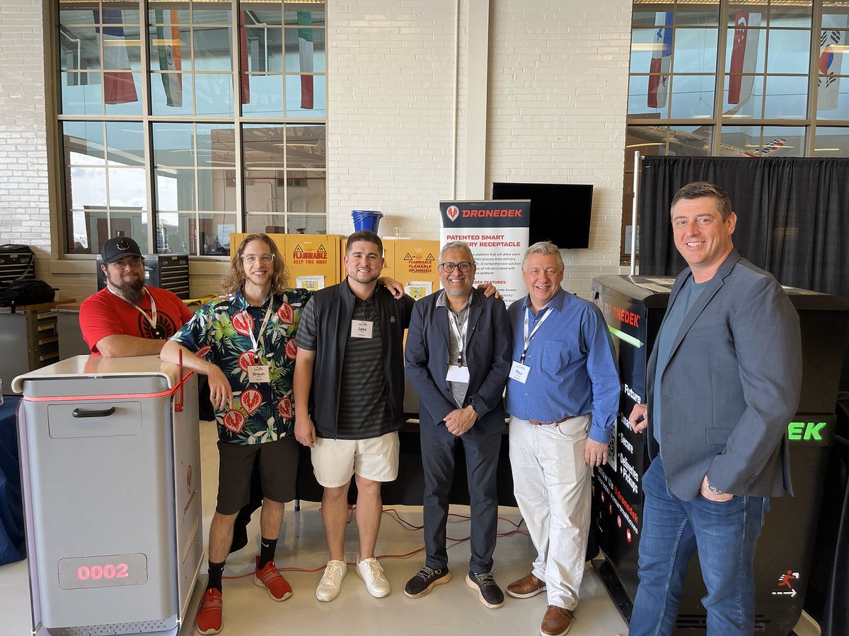 arrive_ai's tweet photo. What a stellar day at @LifeAtPurdue for #PAD23 ✈️

@PurdueAviation tells us almost 8,300 people were at the event with 5,000+ people inside the gates at once, far exceeding last year 📈

Our #smartmailboxes made a great impression!

#BoilerUp #Purdue #smart #tech #drones #UAS https://t.co/m2Wku9oHvp
