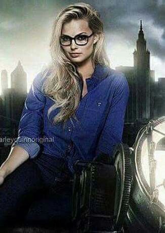NO CHEATING your last saved celebrity picture is your therapist so who is it? Quote yours  No joke lol