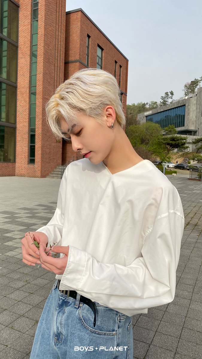 170423 📂 — Actualización de Mnet ( <a href="/_mnetboysplanet/">Mnet I BOYS PLANET</a> ) con fotos de Ricky 

#BOYSPLANET #RICKY #리키 #沈泉锐