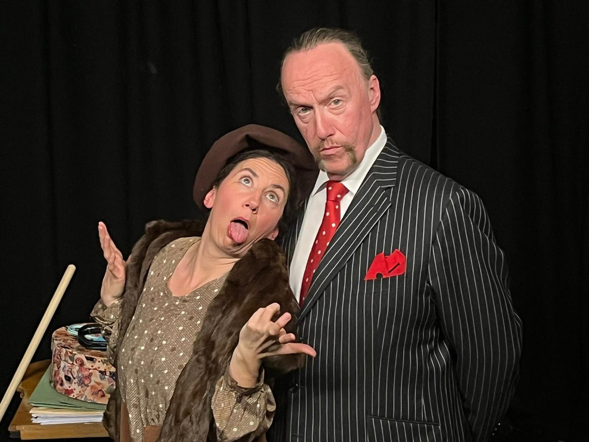 naomi_actor's tweet photo. Thank you to the amazing cast of Anton’s Shorts.
What a fabulous week of Farce and Frolicking.
💕🎭 #BristolActor #AlmaTheatre #Chekhov #ActorsLife #Farce #Comedy https://t.co/LhOLq6TnvZ