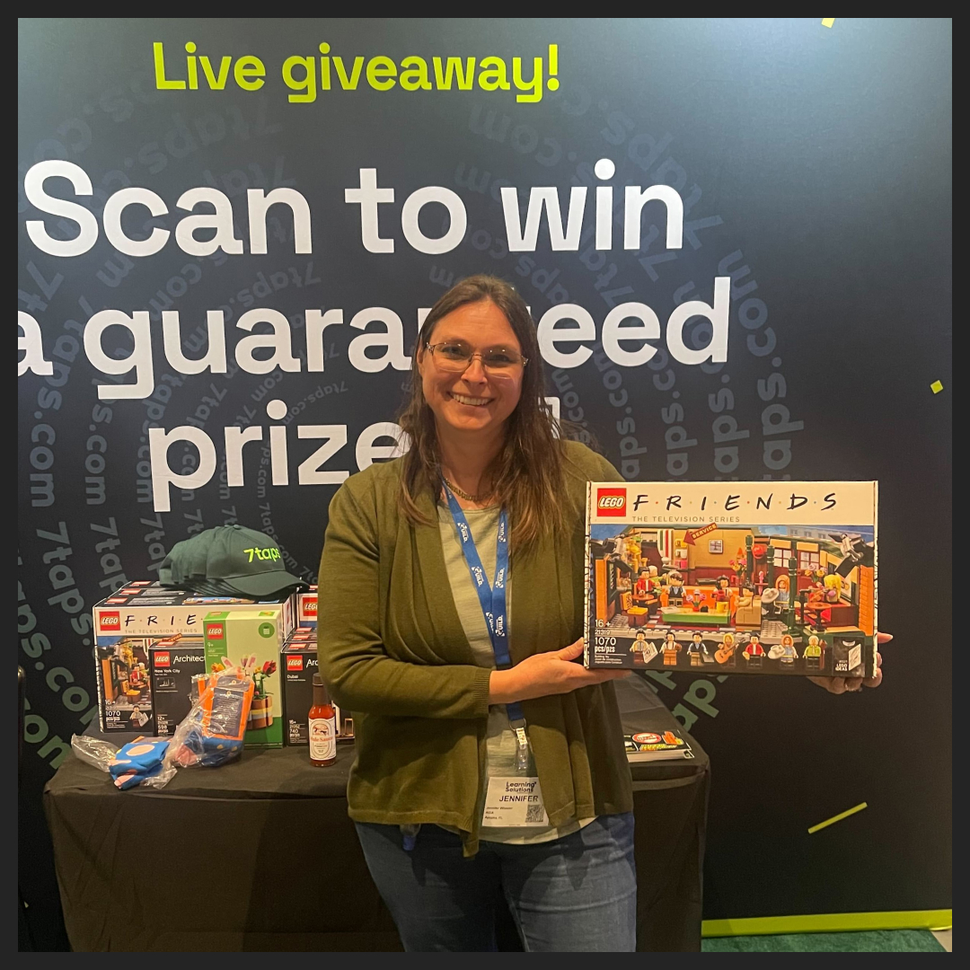 7tapsHq's tweet image. We had a great time seeing you and giving away 500+ gifts at #lscon last week!