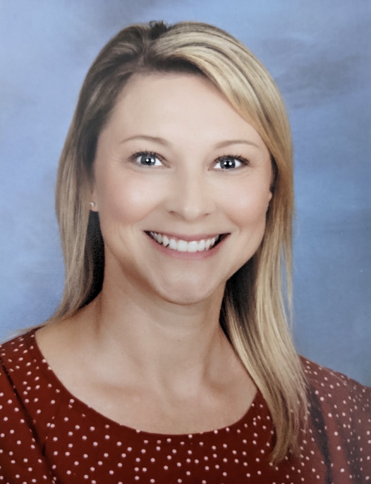 Sheena Blue (CLES_Principal) / Twitter