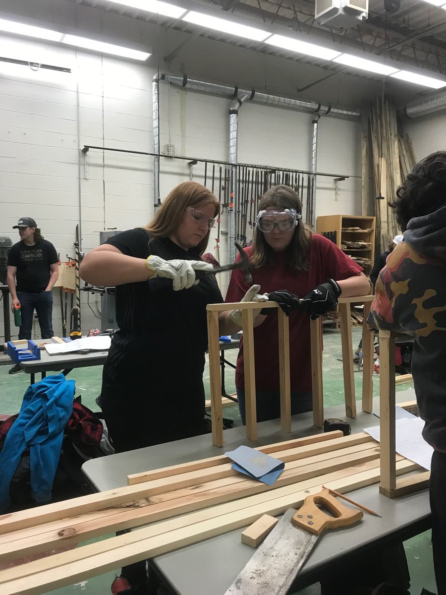 Lady Mackenzie PS tweet media