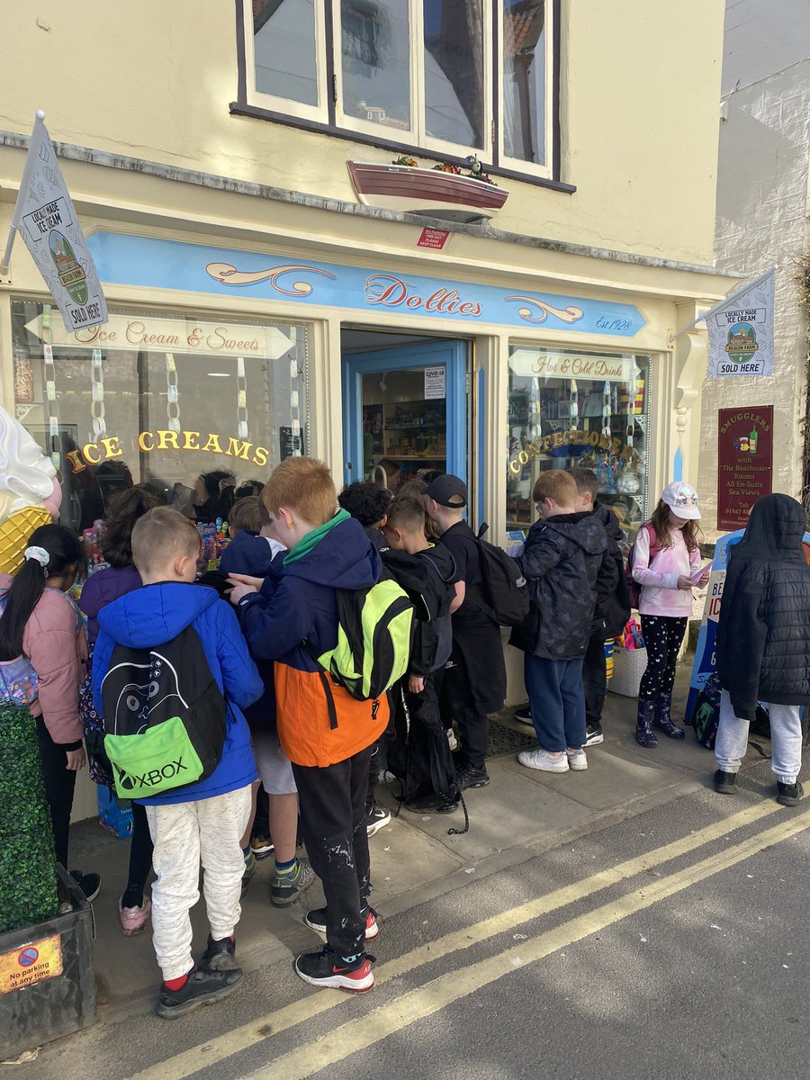 Mrs Watkins tweet media