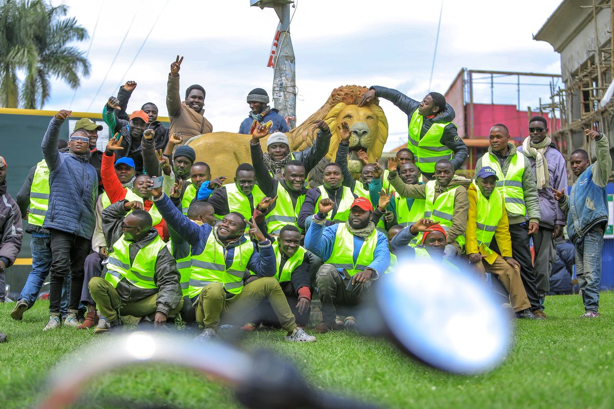 marvinmiles256's tweet image. #ExploreWest campaign to promote domestic Tourism this is how we rocked #fortportal the #tourismcity