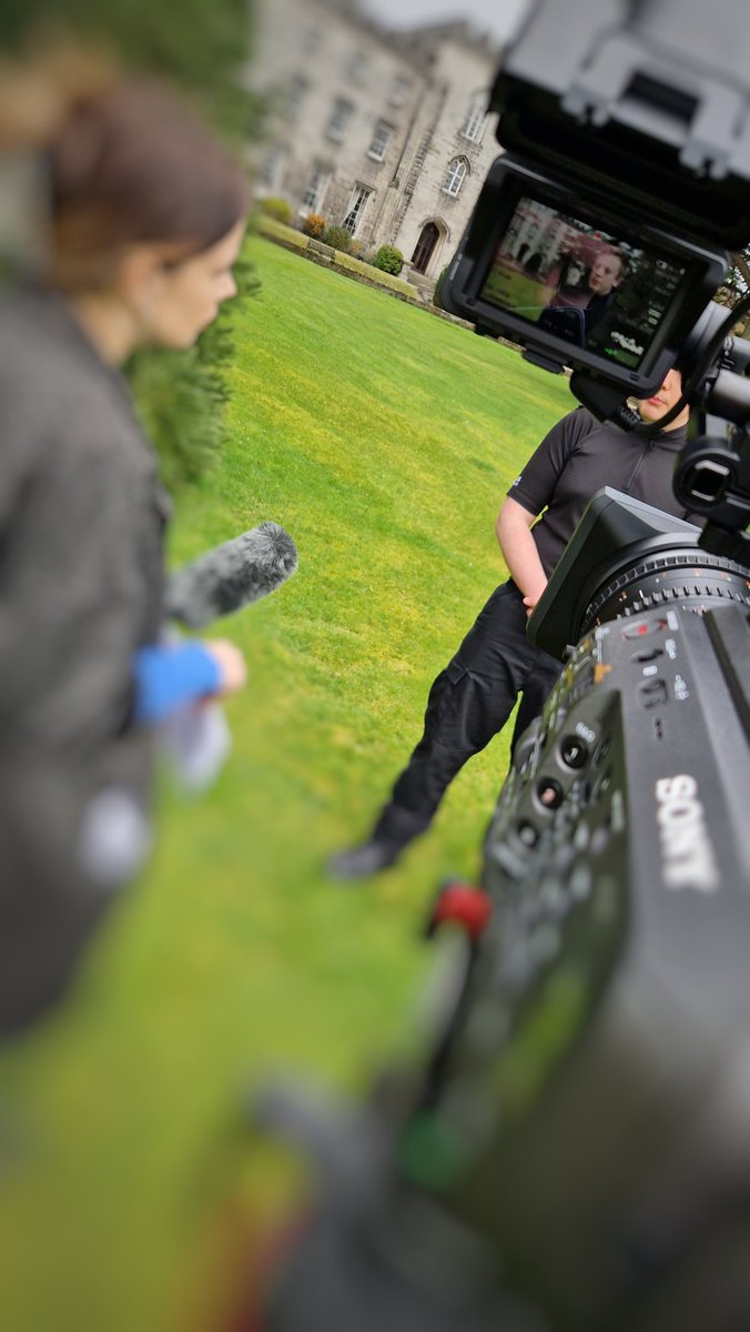 scotsfilmguy's tweet photo. Spent today filming with @Scotambservice and @PoliceScotland officers around the use of #nalaxone very compelling stories and encouraging hearing of positive outcomes. Have you ever thought about carrying it? #helpsavelives #cutdrugdeaths #preventingharm https://t.co/cnPAvMAGiH