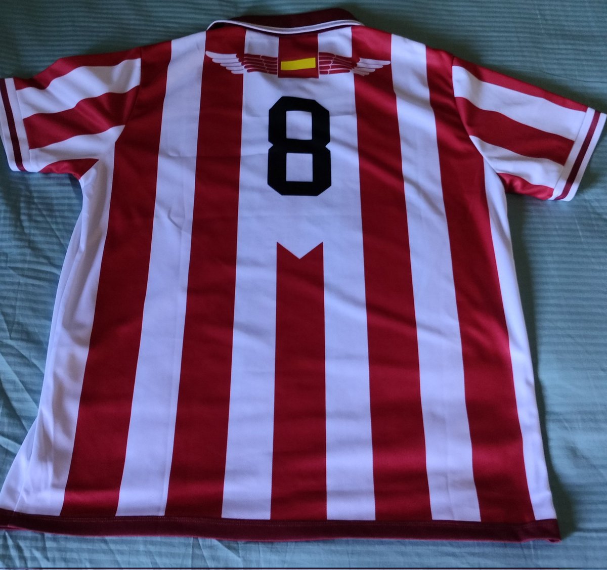 Dsm1978's tweet photo. Regalazo de mis hermanos de previa y de grada... eternamente agradecido... imposible de olvidar. https://t.co/rHYcC1WmfE