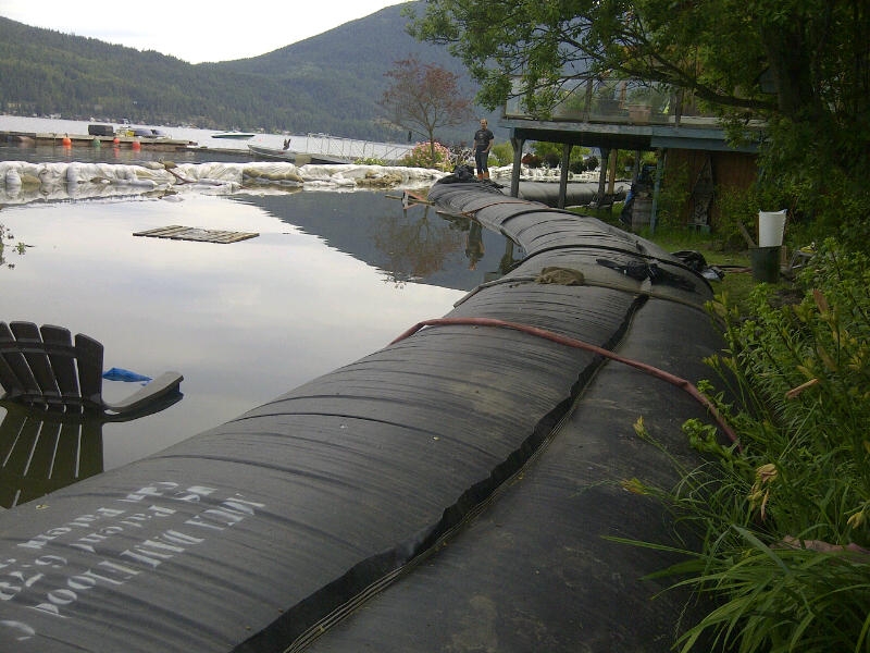LayfieldContain's tweet photo. Floods are Canada's most costly natural disasters in terms of property damage. The potential for flooding can occur in any region at any time of the year. Learn how AquaDam® can help mitigate the effects of floods: https://t.co/YqgQkPJKry https://t.co/YHoTV1dR5t