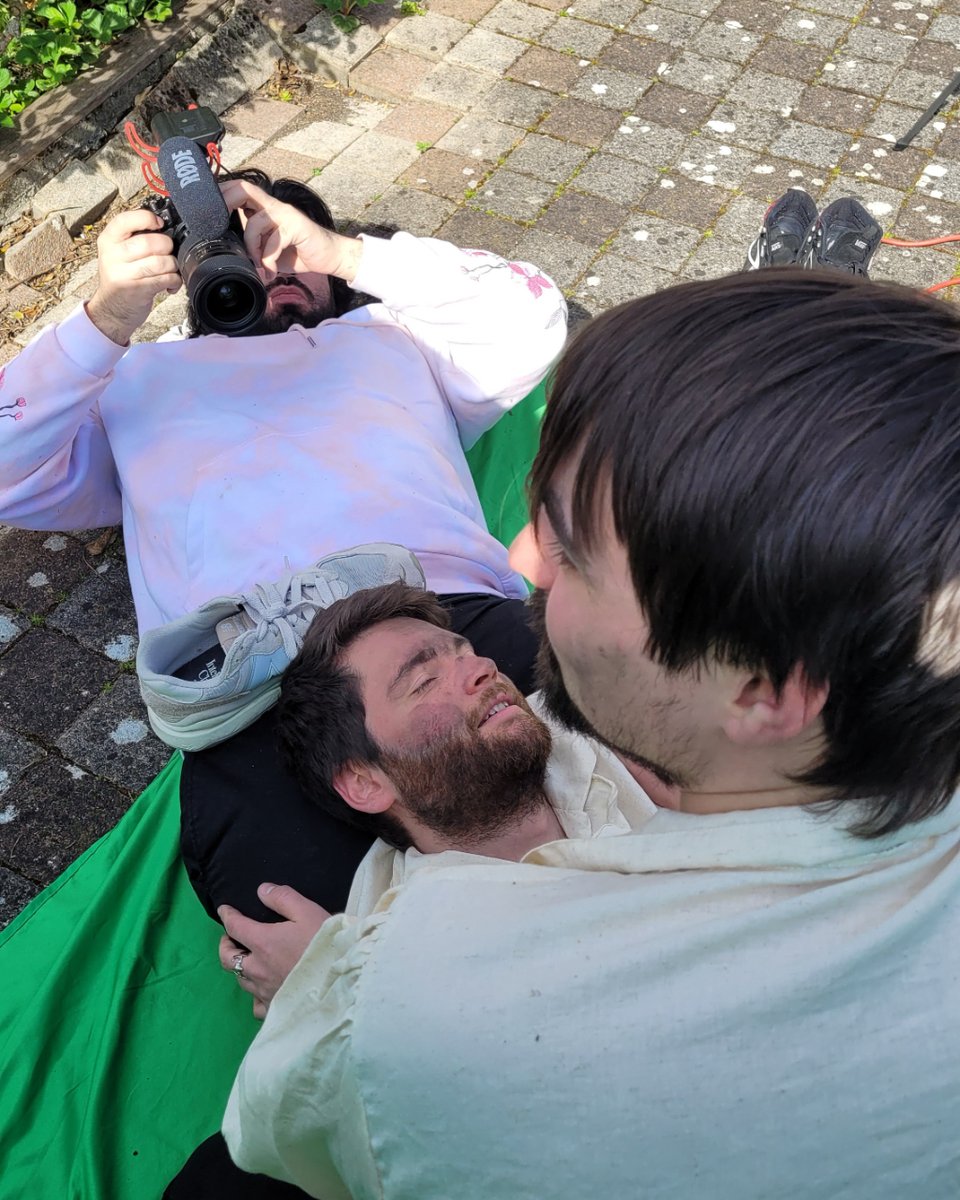 HEx_Project_'s tweet image. Pas de vidéo ce week-end mais du lourd est à venir 😉 #tournage

Devinerez-vous l'univers sur lequel on tourne actuellement ? 🤔

Mettez vos réponses en commentaire 😄