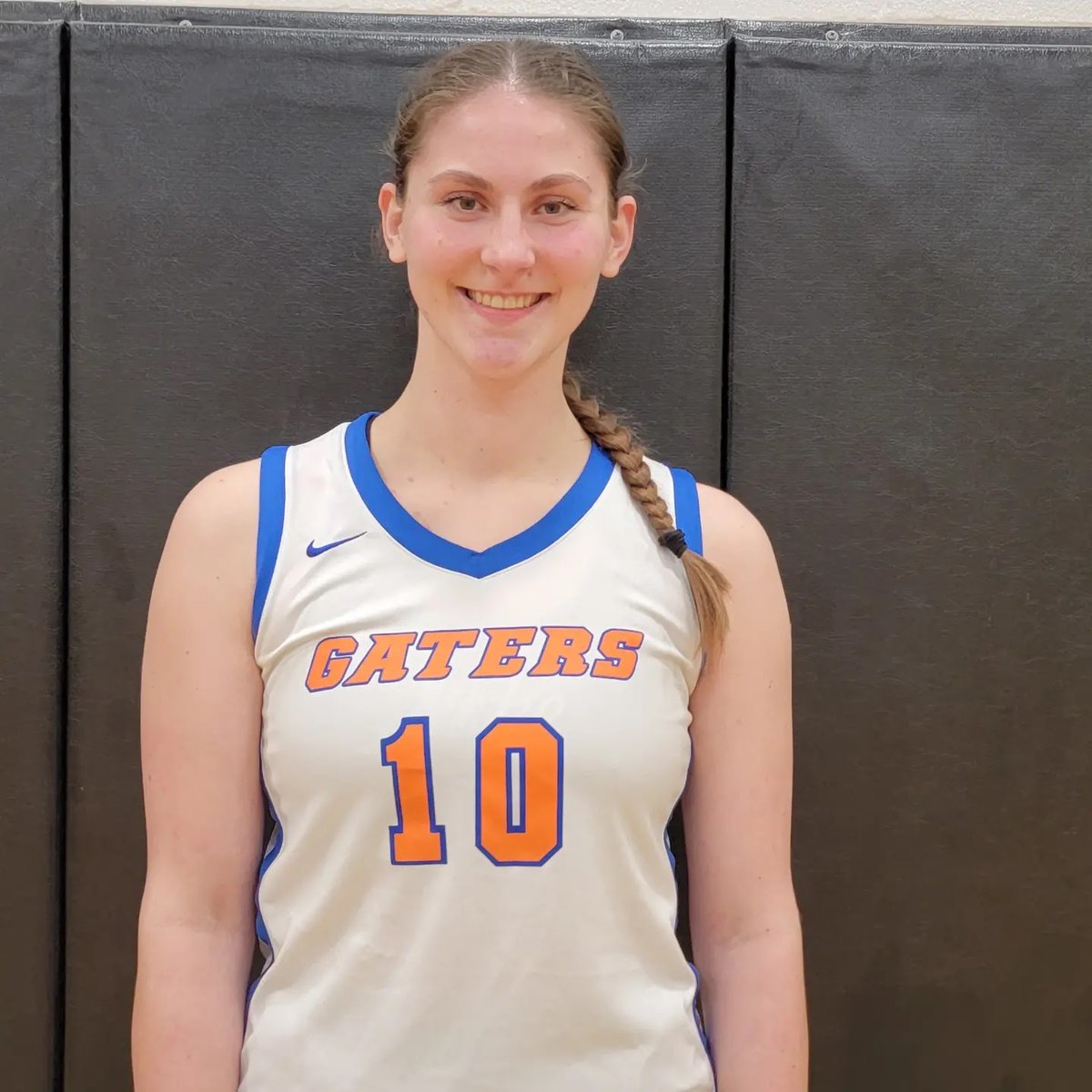 CGHRMedia tweet media