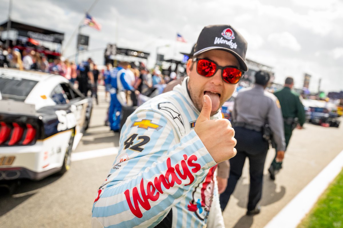 MOOD this Monday‼️

100 retweets and we will show you the car today 😏