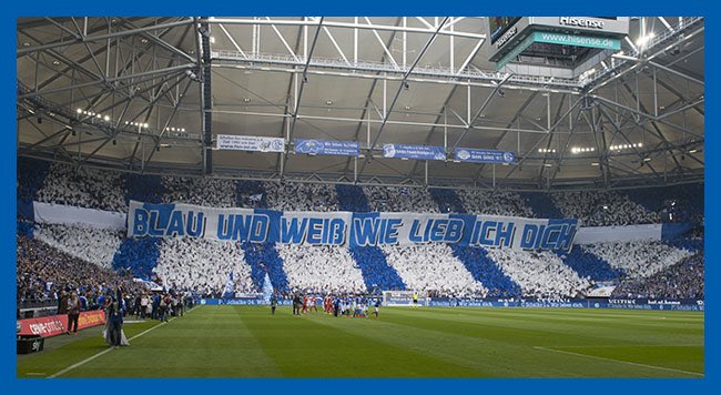 Sein Tweet ist so geil weil viele Leute so denken. Es stimmt, wieso gibt es SO VIELE Schalke Fans nach den letzten Jahren? #S04

Weil Schalke mehr ist als die Spieler, mehr als das Geld, mehr als die Leistung. Schalke ist eine Religion. 

Was ist Schalke für mich ? 
<a href="/s04/">FC Schalke 04</a> THREAD