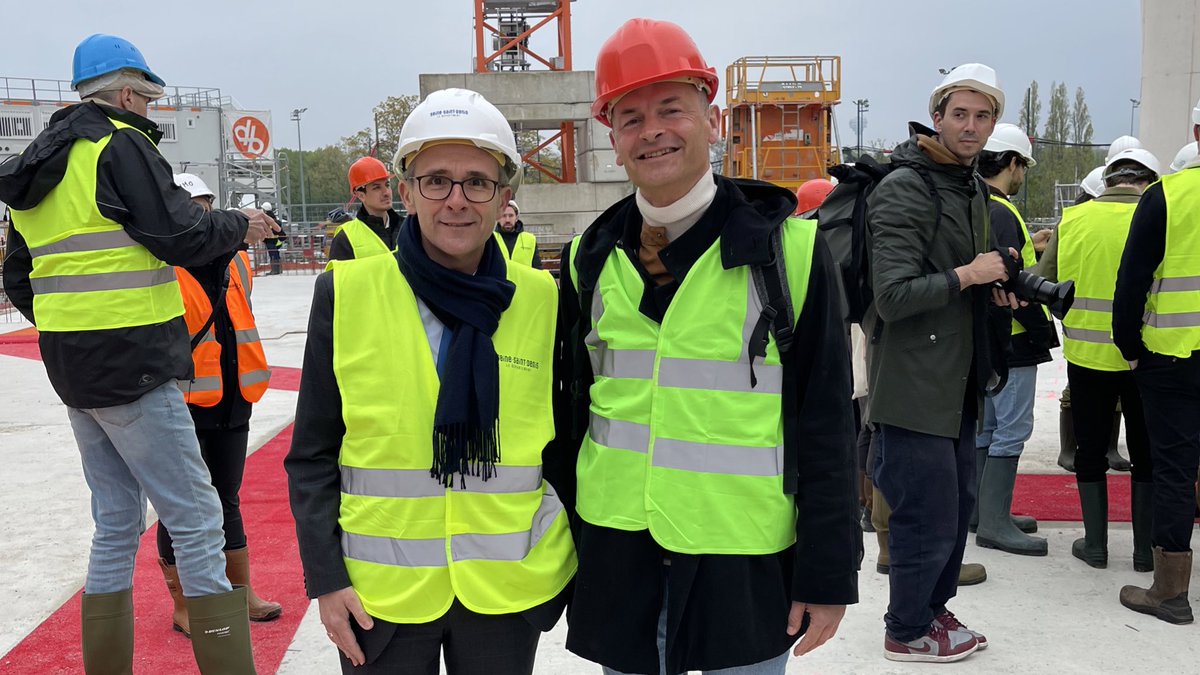 Visite de chantier du Prisme, futur équipement sportif 100% accessible à Bobigny, pensé pour accueillir tous les publics avec @StephanTroussel président de @seinesaintdenis