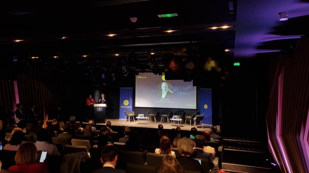 "Nous sommes fiers de soutenir la #JournéedelaFemmeDigitale, ainsi que l'ensemble des initiatives portées par des femmes."

➡️ <a href="/LouettePierre/">Pierre Louette</a>, PDG du Groupe <a href="/LesEchos/">Les Echos</a>-<a href="/le_Parisien/">Le Parisien</a> ouvre la cérémonie #lesMargaret aux côtés de <a href="/delphine/">Delphine Remy-Boutang</a> Remy-Boutang, fondatrice @Joinjfd.

#17avril