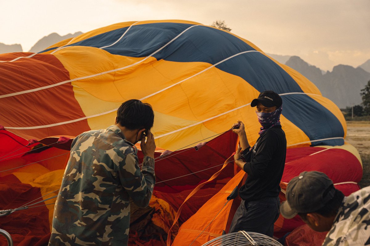 paulbargada's tweet photo. Balade aerienne au delà des montagnes du Laos.

Sûrement l’un des plus beaux moments de mon voyage en Asie. https://t.co/j6TMD7T50B