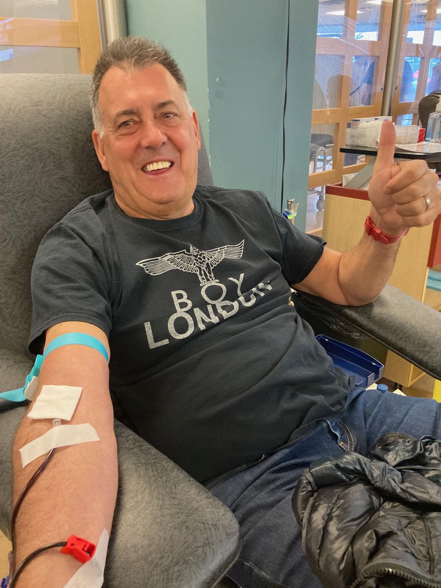 4sharpcornerz's tweet image. Just completed my 95th blood donation this morning, should hit # 100 early next year. Big thanks to Susan and all the staff at Blood Services in Ottawa for making it so efficient and painless :-) 

It's in you to give, please donate and help save a life or two! @CanadasLifeline
