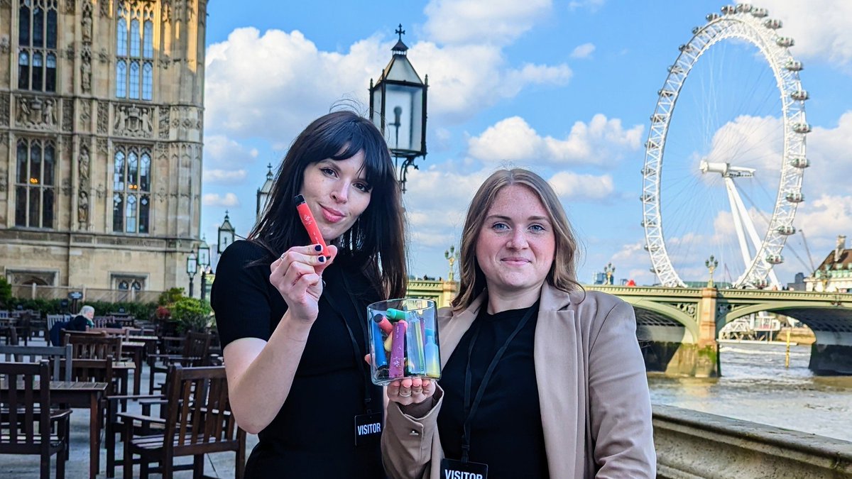 We're at the disposable vapes APPG parliamentary event today with our Youth Ocean Network member @LessWasteLaura who's campaigning to #BanDisposableVapes and representing us on the panel!⚡ 

To support a ban, get involved with our action here: 
mcsuk.org/what-you-can-d…