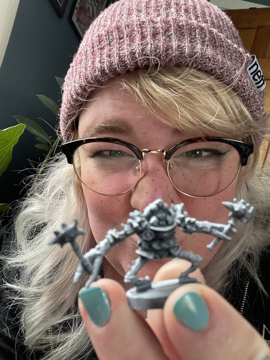 jamie_daggers's tweet photo. 🔴 Live now! 

Time to paint my crab-son! || Painting Griksek Kriskek from Relicblade today!
 https://t.co/Yuws3g1KXl

#twitch #minipainting #learntopaint #relicblade #makemarks https://t.co/la1tVdIbB2