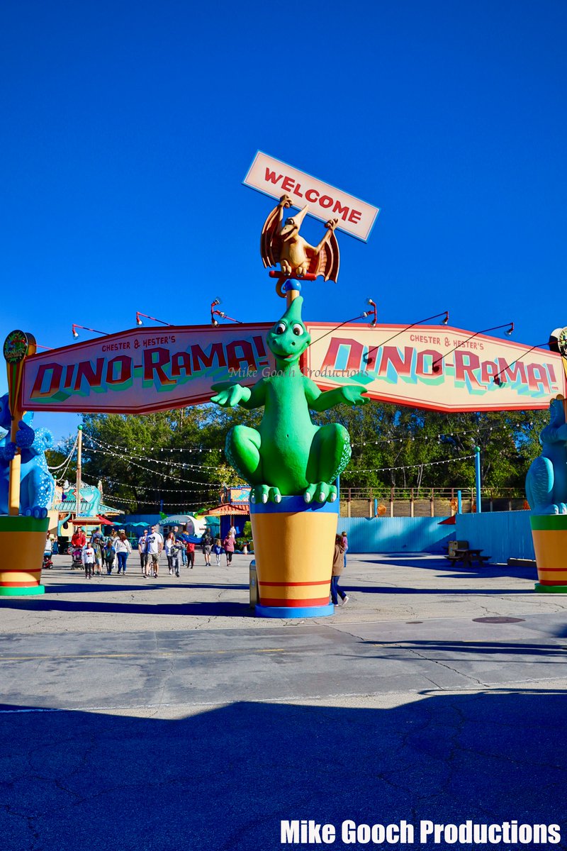 MikeGooch_Pics's tweet photo. Dino-Rama by #MikeGoochProductions
#photography #photo #nycphotographer #FollowThisPhotoGuy #PhotographyIsArt #streetphotography #streetphotographer #Disney #DisneyWorld #BigWheels #Florida #themagickingdom
@Disney
@WaltDisneyWorld
@DisneyParks
@DisneyAnimalK #DINOrama https://t.co/uDZScOv1VC