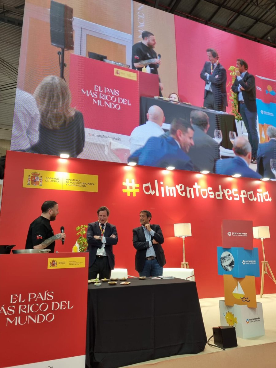 Seguimos promoviendo el consumo de pescado, fuente de felicidad y tesoro de nuestra gastronomía. #LlévatePescado #SG2023 #PescaEspaña #AlimentosdeEspaña