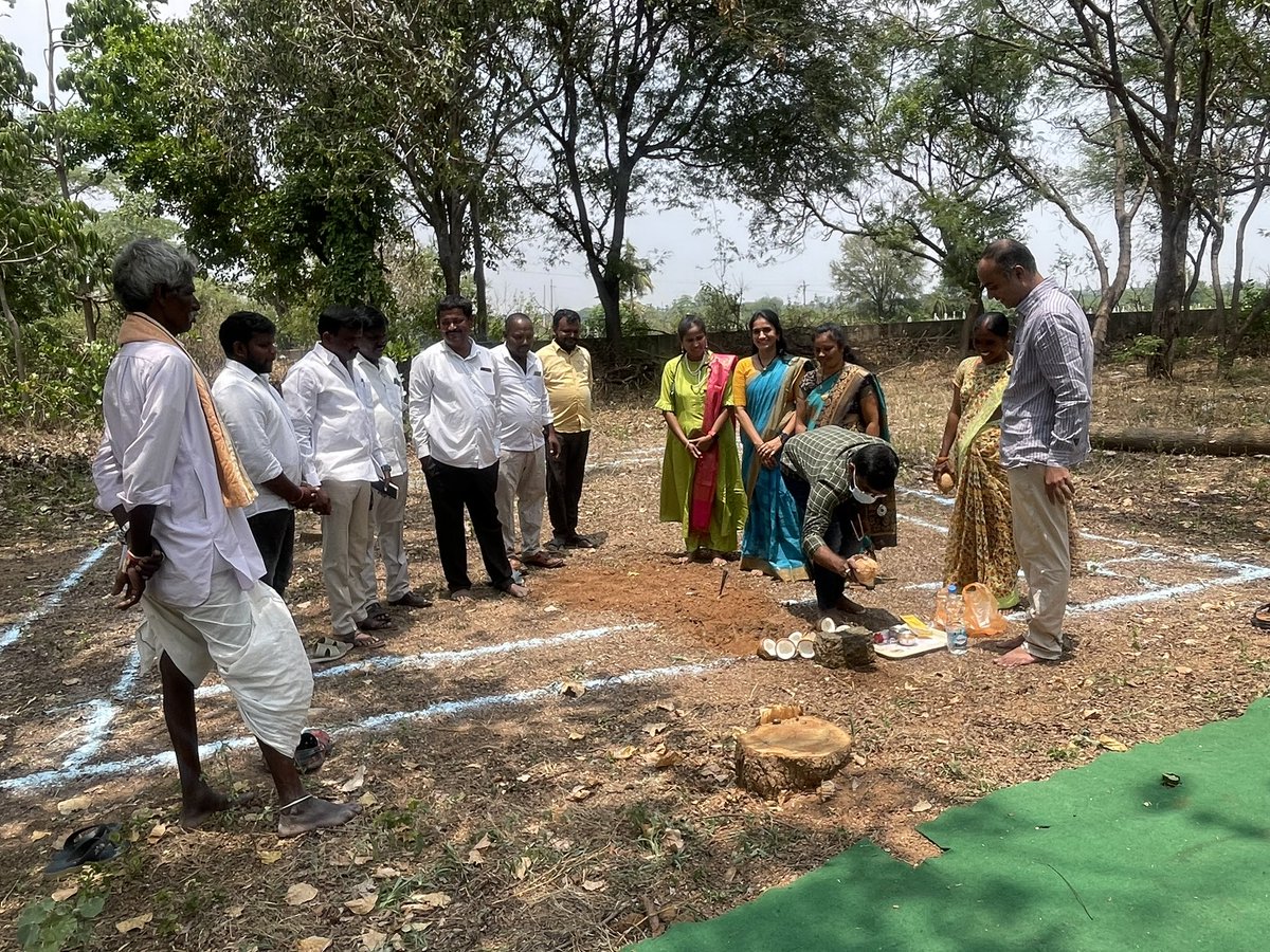 CMR_INC's tweet photo. Did Bhoomi Pooja for Health wellness center,yoga shed in our PHC under
Ayush (worth 6 lakhs )Along with #MPP Suguna Durgaiah garu #MPTCs #Ward members,#Doctors and staff.
#HandloomMonday https://t.co/zp7Y9iUdRZ