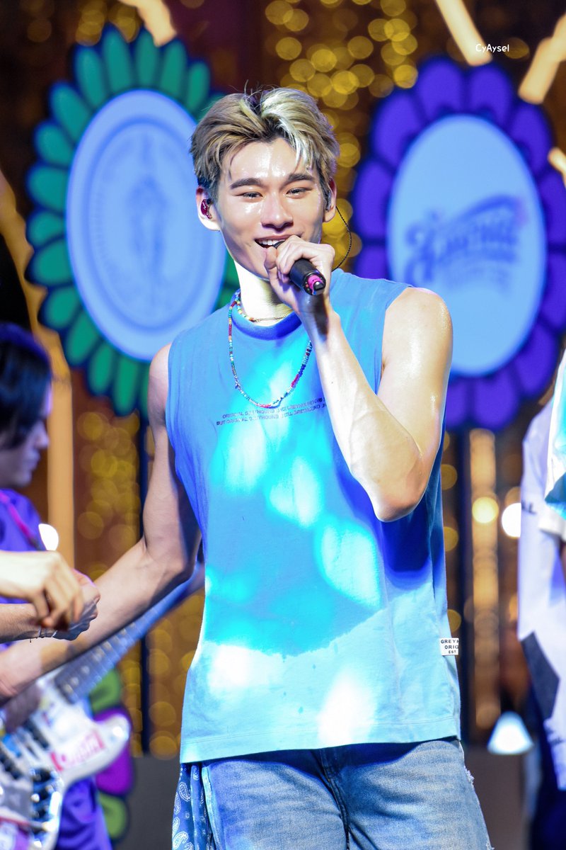 CyAysel's tweet photo. รีวิวคุณจูเนียร์… หล่อ!! จบ!! ไม่รับความเห็นต่าง

@NapatJunior 
#JuniorATLAS 
#ATLAS_TH
#แอทลาสรับจบงานสงกรานต์ไอคอนสยาม 
#THEICONICSONGKRANFESTIVAL2023 https://t.co/yU8o7te6dA