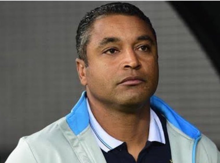 Goiás está em negociações com o técnico Roger Machado para a sequência da temporada 

🗞️ @omarioramos_