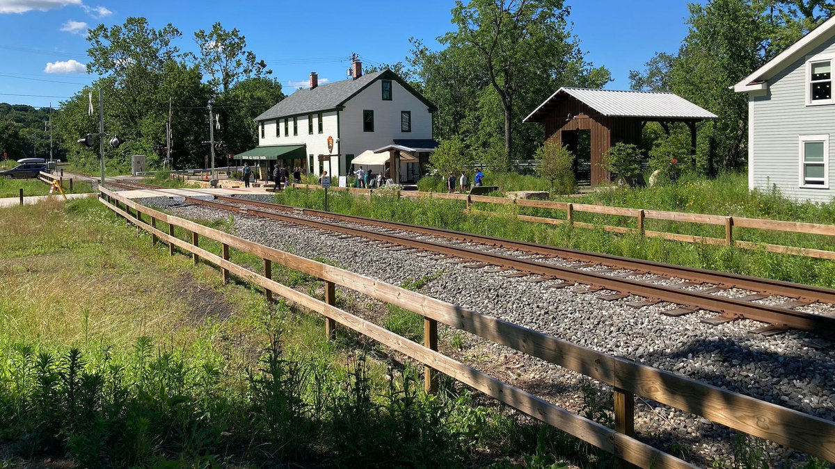 longweekendsmag (@longweekendsmag) on Twitter photo Cuyahoga Valley National Park is Ohio's only national park. Kick off your visit to <a href="/CVNPNPS/">Cuyahoga Valley NP</a> with a stop at the Boston Mill Visitor Center in Peninsula, which will help you prepare for adventure and learn about the area's history. long-weekends.com/articles/fallw… Cuyahoga Valley National Park is Ohio's only national park. Kick off your visit to <a href="/CVNPNPS/">Cuyahoga Valley NP</a> with a stop at the Boston Mill Visitor Center in Peninsula, which will help you prepare for adventure and learn about the area's history. long-weekends.com/articles/fallw…