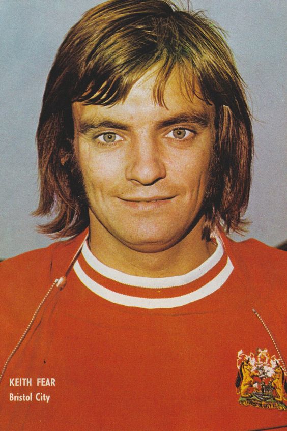 robertmdaws's tweet photo. 1969-78 #KeithFear 151 league appearances where he scored 32 goals @BristolCity - found it difficult to ever establish a regular 1st team position - moved on to @Argyle https://t.co/RB6zA8oVFs