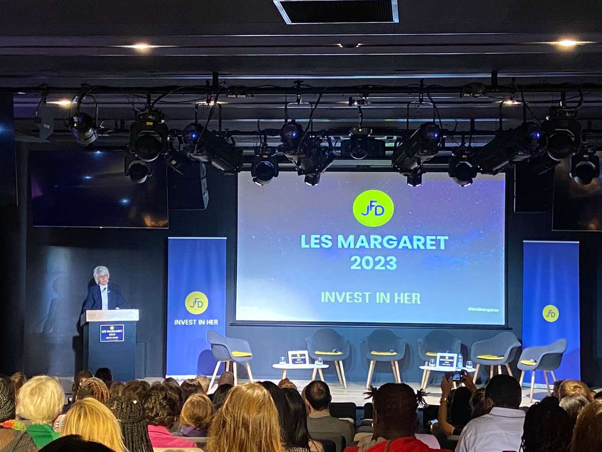 We have the honour to welcome Minister <a href="/RomeIsabelle/">Isabelle Rome</a> to 2023 #lesMargaret awards ceremony. #17April #InvestinHer #GenderEquality