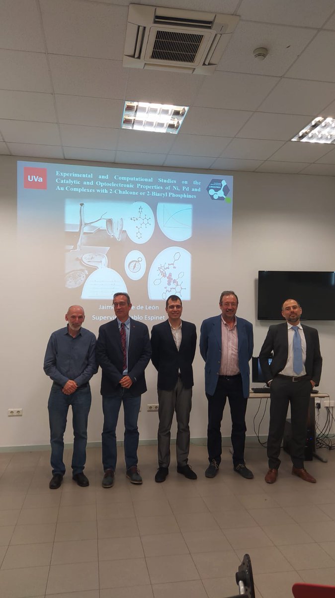 Japonpin's tweet photo. Last Friday was such an exciting day! PhD finished after a successful defense! Thanks to all my colleagues at @GrupoCatPol and @iucinquima for their support all these years, you're awesome! https://t.co/HCllqnKHqk