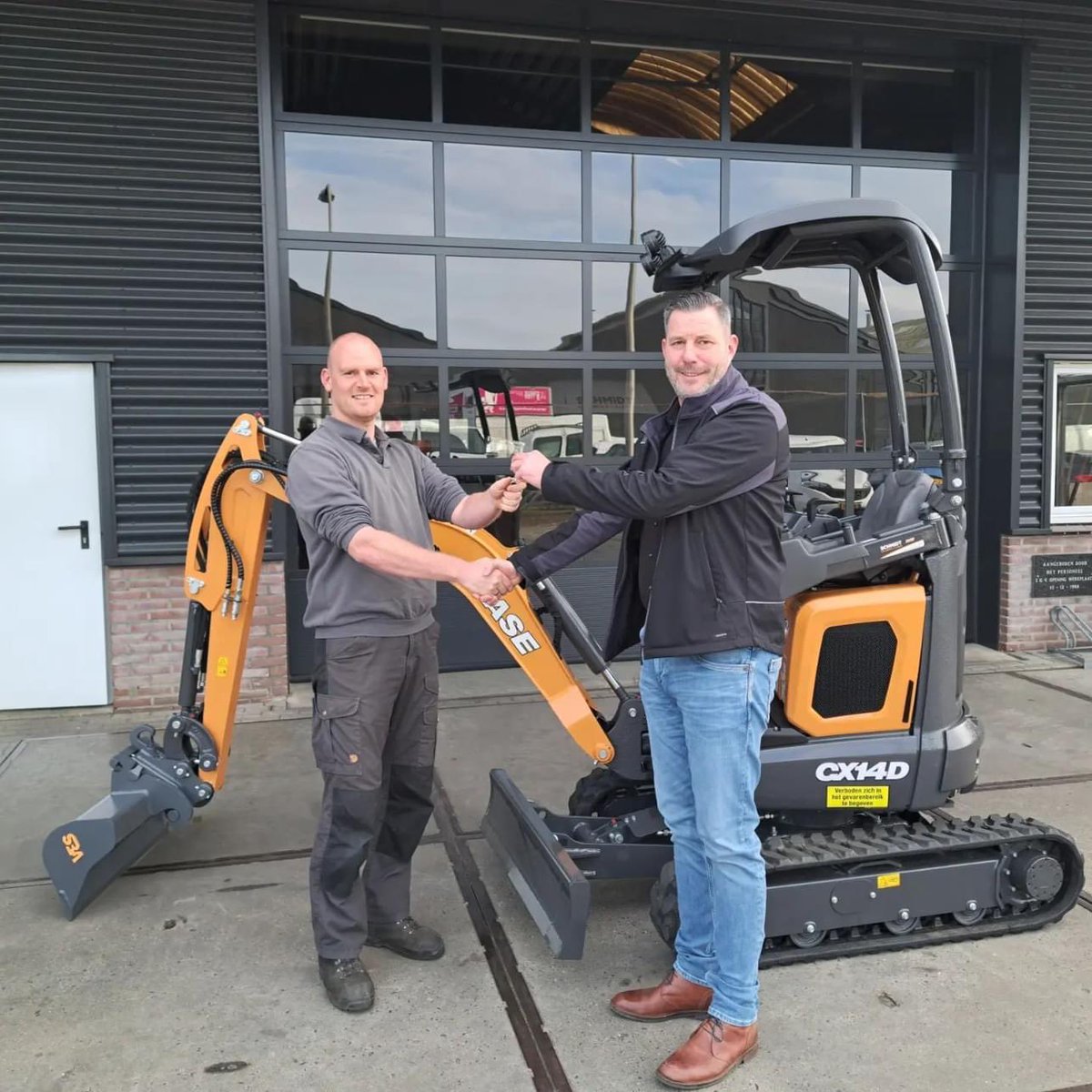 Schmidt Bouwmachines Almelo B.V. tweet media