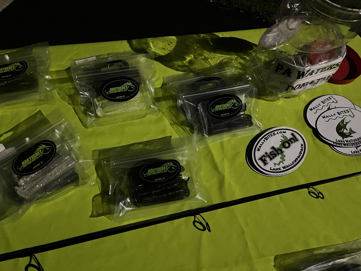 WallyBites's tweet image. Striper tourney on Lake Wallenpaupack ended well after a lightning filled beginning.  #striper #fishing #pafish #lakewallenpaupack