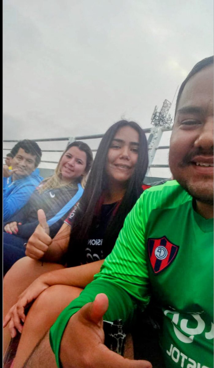 Comité Cerristas Limpeños tweet media