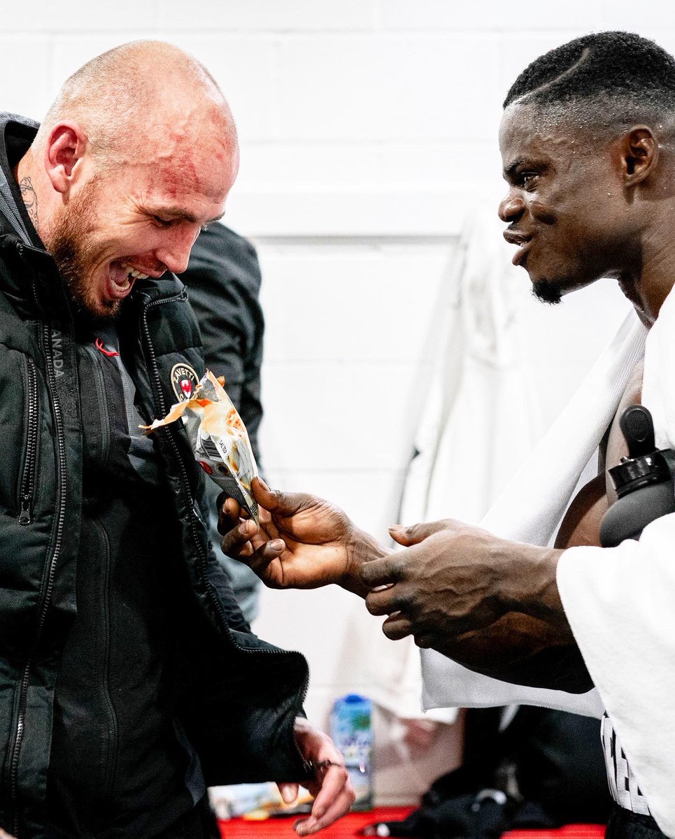 Nothing personal just a business 💼🫡.
•
Thank you Darryl 
•
Ain’t easy being freezy 
#freezymacbones #freezybaby