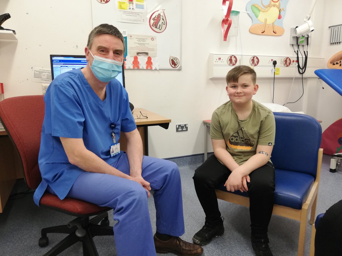 Leeds_Childrens's tweet photo. Meet Charlie on #WorldHaemophiliaDay. Charlie has severe Haemophilia A and today we caught up with Charlie in clinic with Dr Mike Richards. Charlie has to be careful and avoid contact sports but loves cycling 🚴‍♂️swimming 🏊‍♂️and plays football⚽️(centre forward and goal keeper)! https://t.co/pppRGTqPft