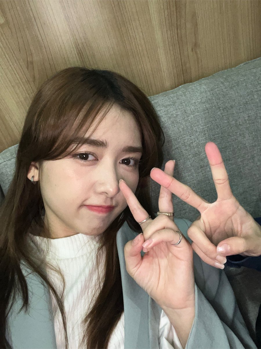 stangkhw's tweet photo. น่ารักค่ะ #JaneKunjiranut https://t.co/6hoqkMwrgh