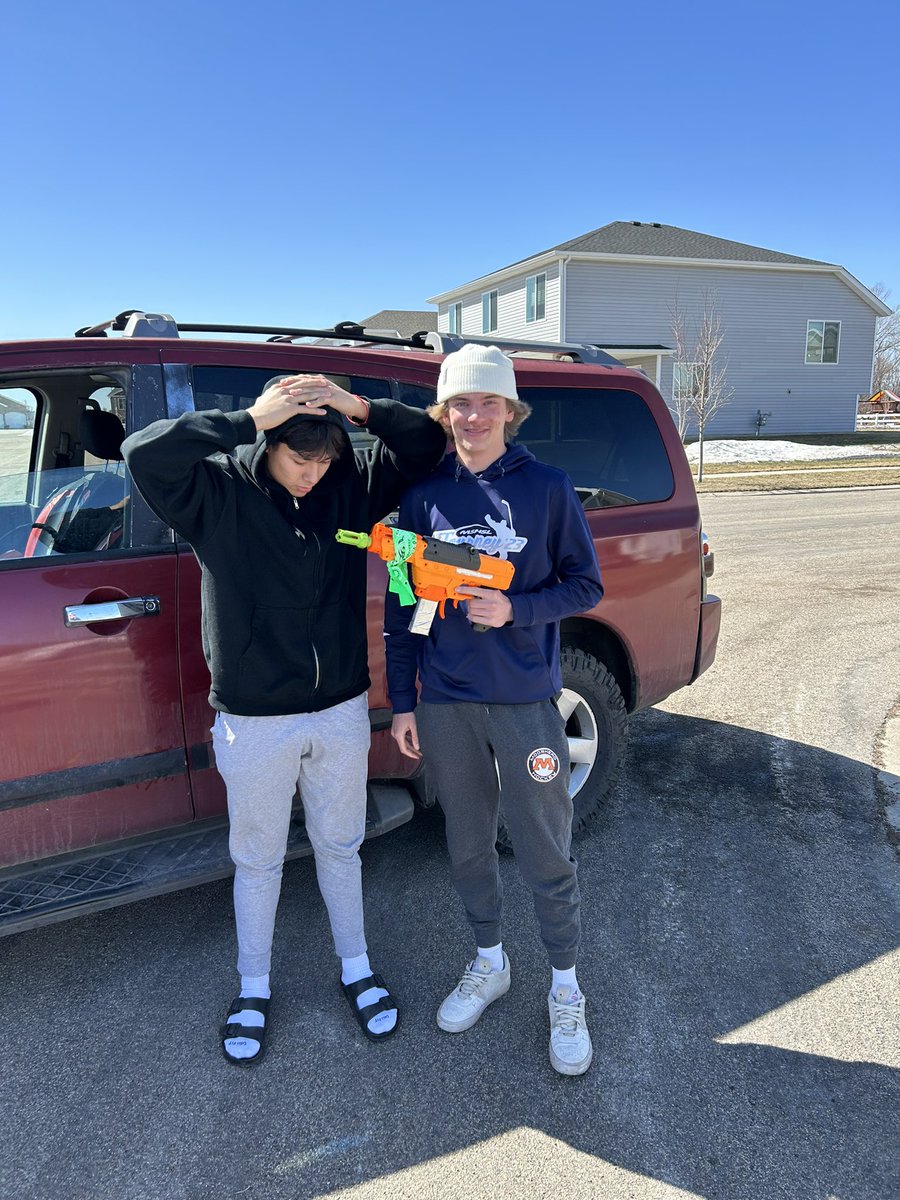 First blood 🩸 <a href="/spudnerf23/">Moorhead nerf 2023</a> #boysaliar