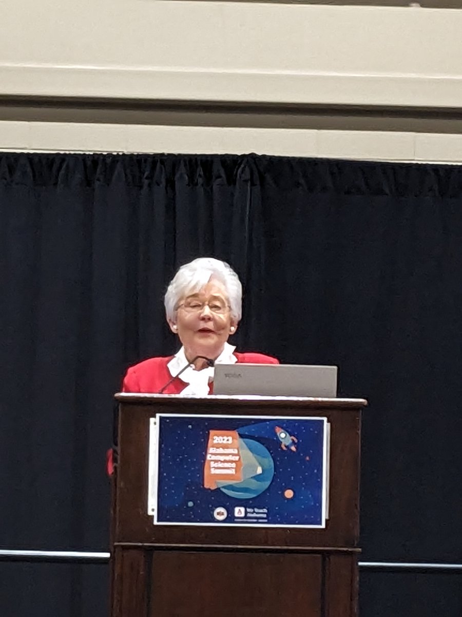 FiriaLabs's tweet photo. Thank you @GovernorKayIvey for your support of #CSed in Alabama! #CS4Alabama @CS4Alabama #Python in #CodeSpace developed by small Alabama business. https://t.co/6k3u0MrH4a