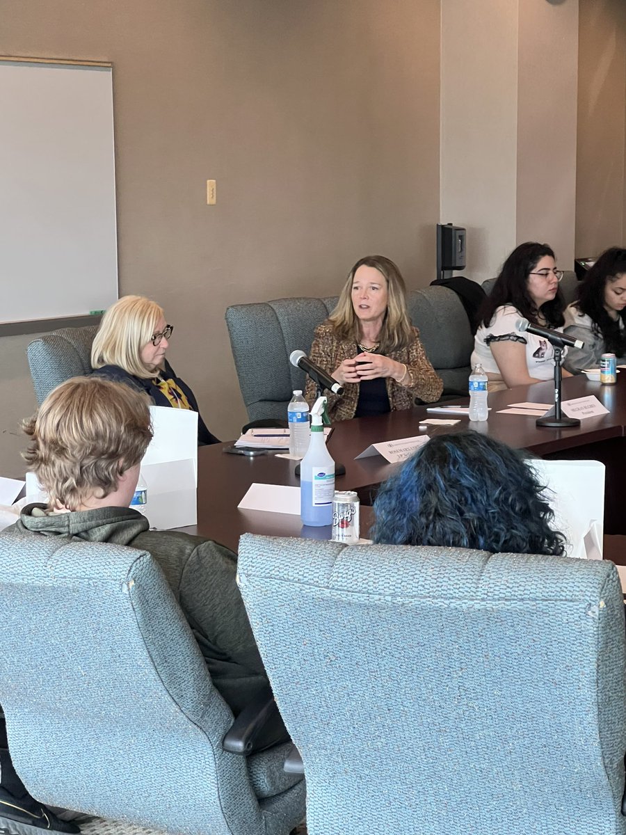 JARhodeIsland's tweet photo. Today we are at @CCRINews with @MetSchool students for #JAJobShadow. Students received a tour of the campus, saw some demonstrations, and asked staff and professors questions about their career and the college. Thank you for having us! https://t.co/xkbs8NxcyN