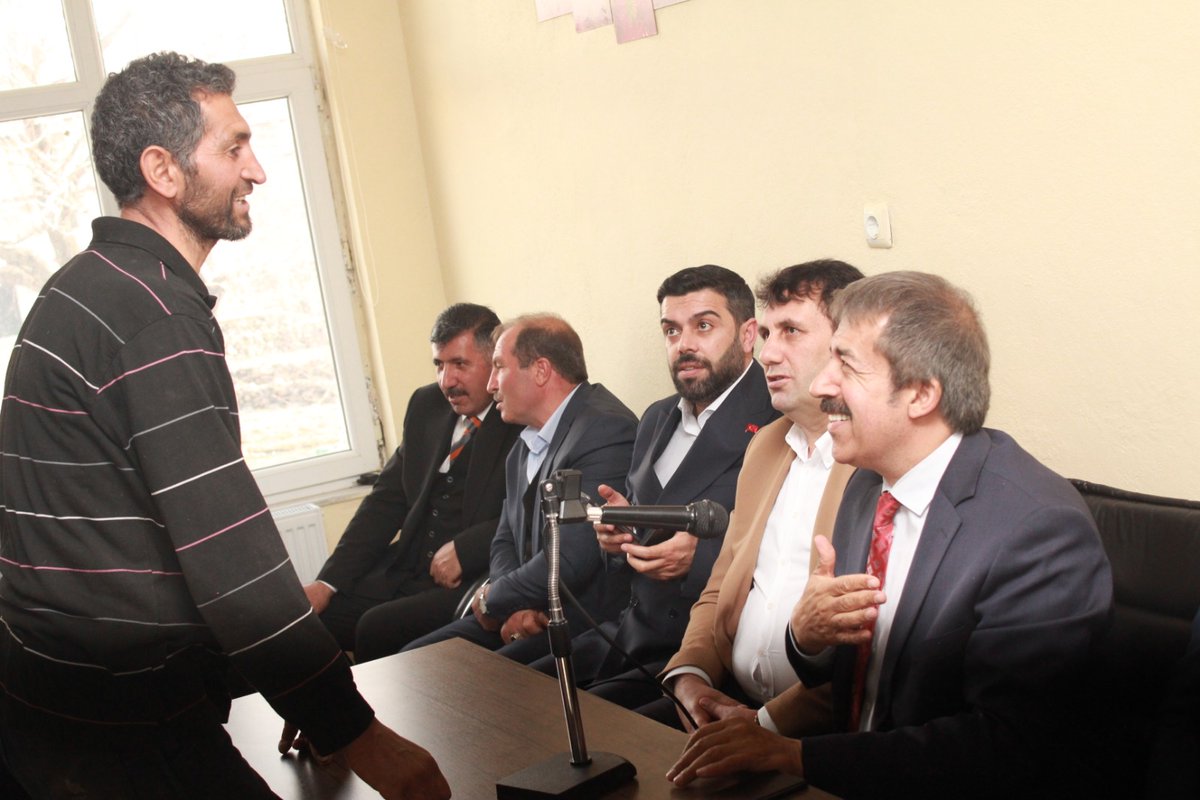 Akpartiskmerz25's tweet photo. Çat / Başköy

AK Parti Erzurum Milletvekili Adayımız Av. Abdurrahim Fırat: "Türkiye Yüzyılı'mızı ilmek ilmek Erzurum'umuzun her mahallesine işleyeceğiz... "

#DoğrusuAkParti https://t.co/X6Hc7U7xYV