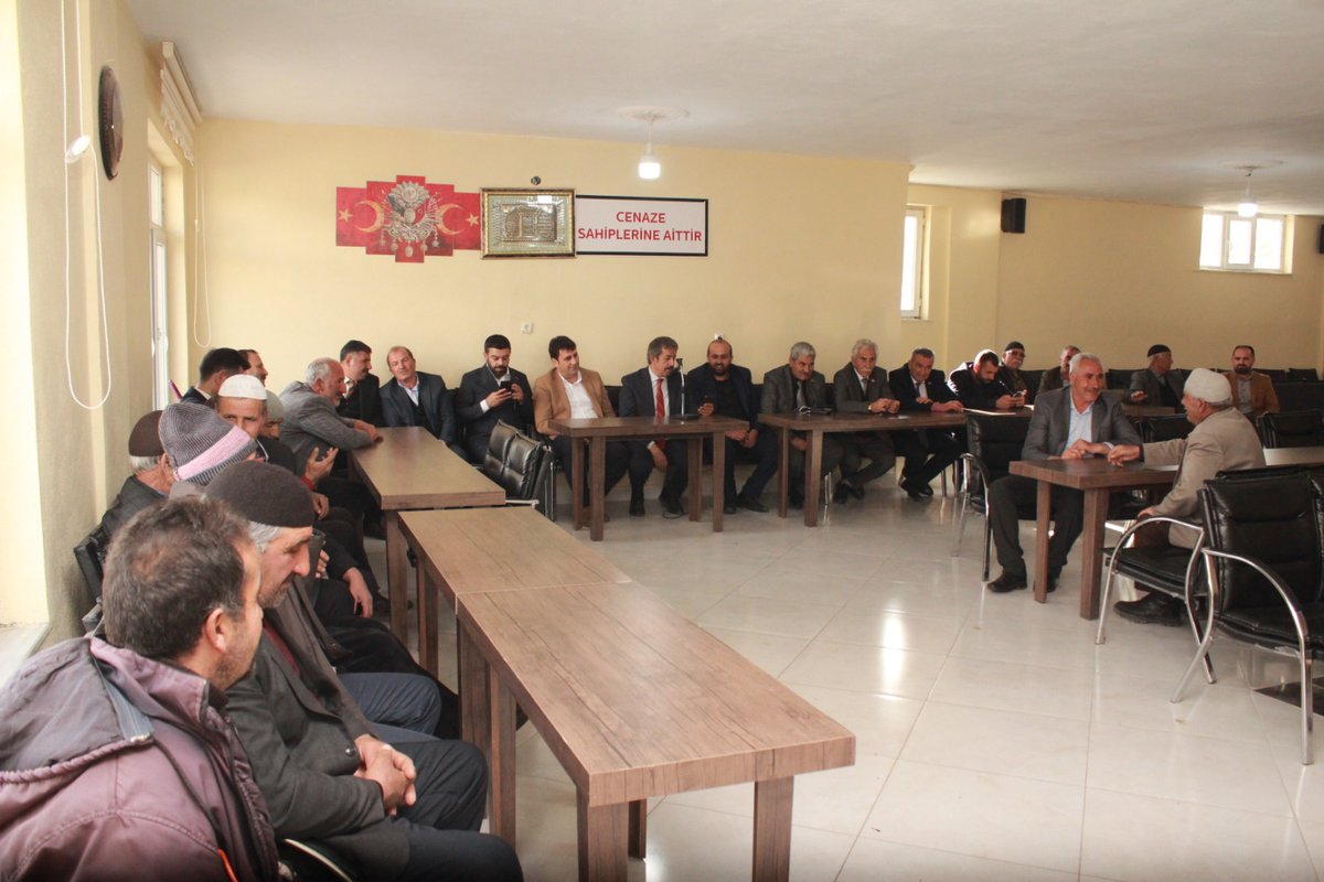 Akpartiskmerz25's tweet photo. Çat / Başköy

AK Parti Erzurum Milletvekili Adayımız Av. Abdurrahim Fırat: "Türkiye Yüzyılı'mızı ilmek ilmek Erzurum'umuzun her mahallesine işleyeceğiz... "

#DoğrusuAkParti https://t.co/X6Hc7U7xYV