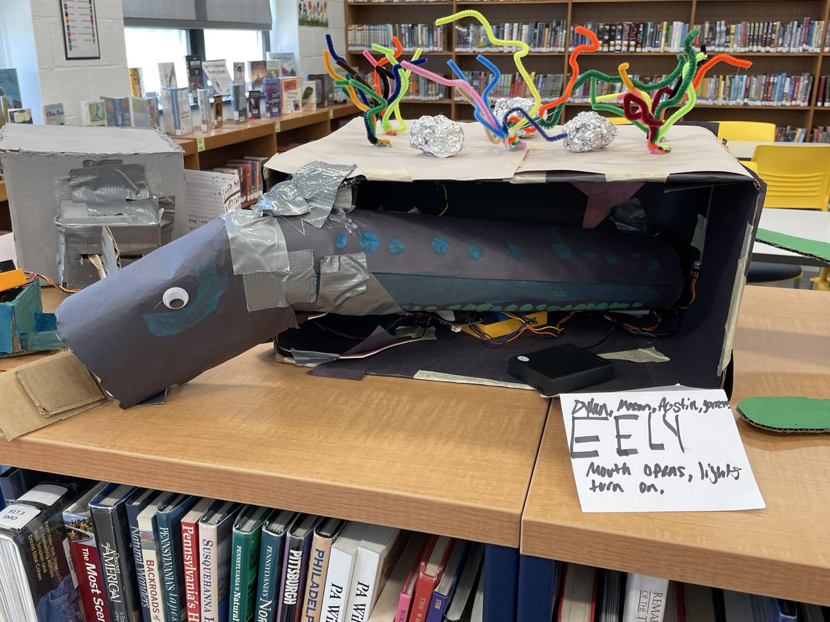 SEMS Media Center--Mrs. Coleman's 8th-grade computer science students created their undersea creatures in the makerspace.  Then they programmed them to move and light up when the sensor is activated.