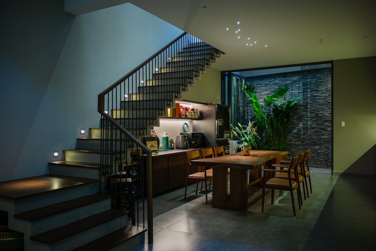 stark_hood's tweet photo. Utilize space and furniture appropriately.
#creative #relaxing #likeforfollow #kitchen #DylanHobbDesigner #Vietnam https://t.co/MUOXTXcNA3